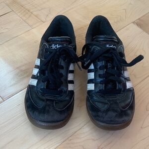 adidas Sambas Black with White Stripes kids sz 2